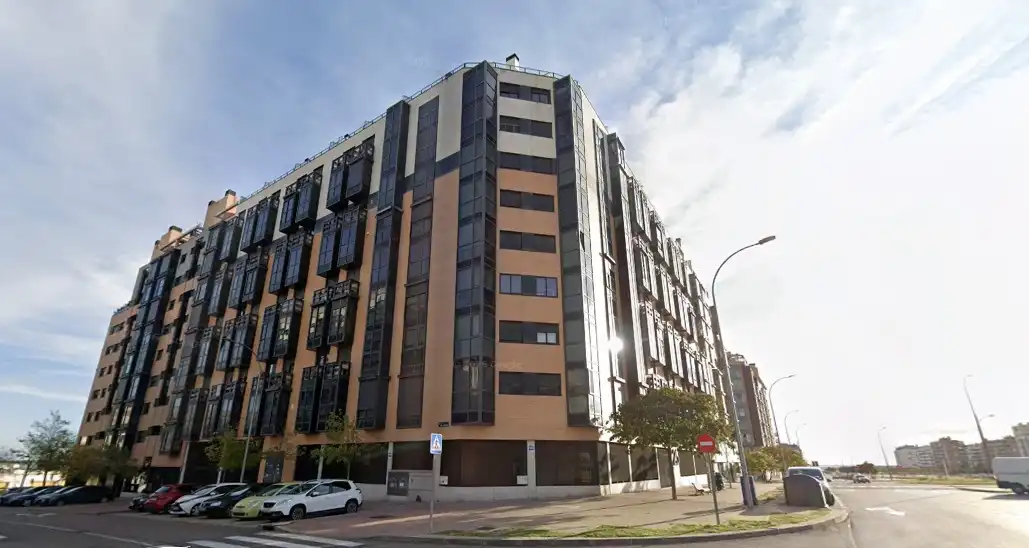 Vista exterior de Apartamento en venta en Madrid con Trastero, Amueblado y Balcón