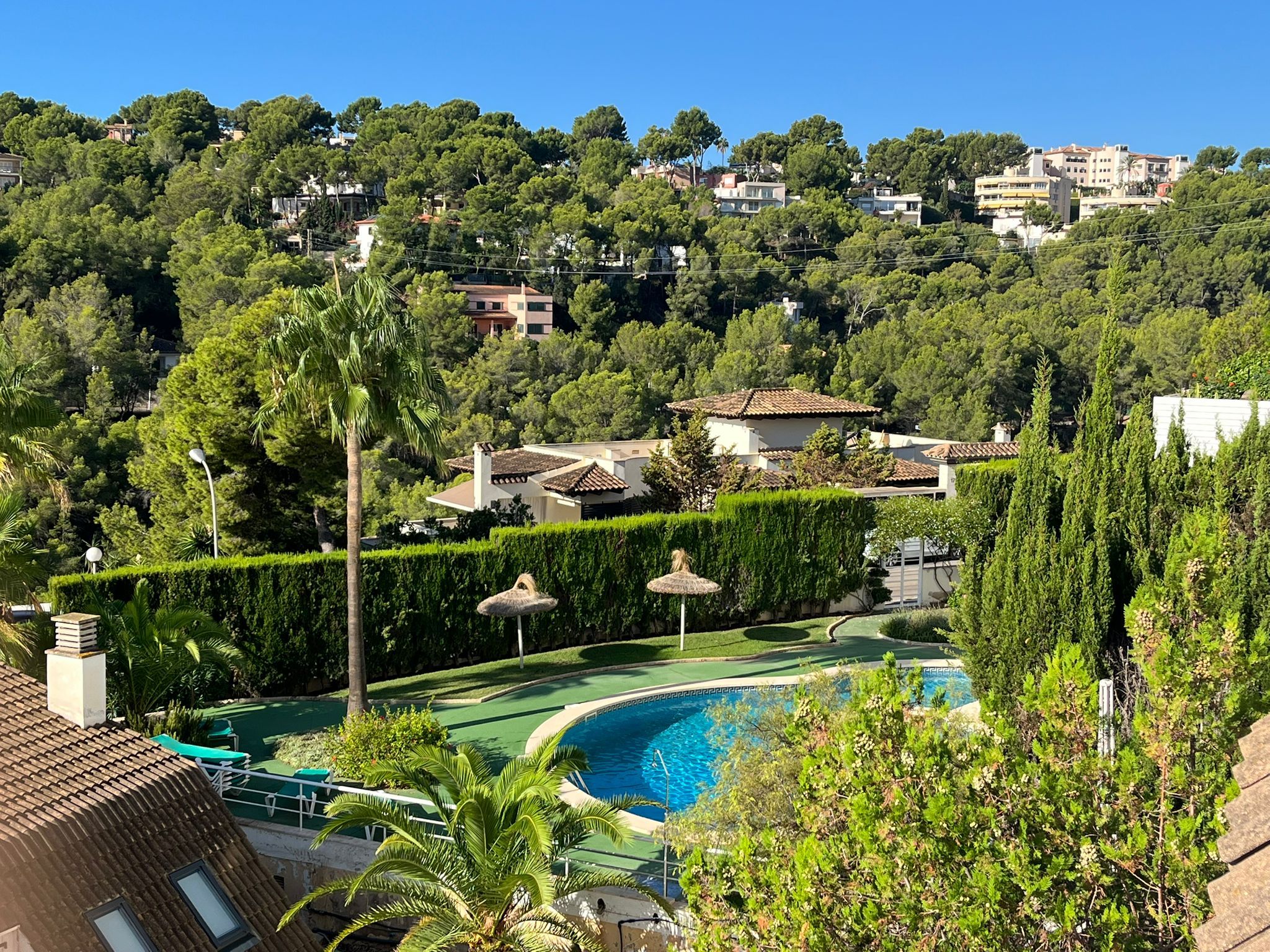 Exterior view of Duplex to rent in Calvià  with Air Conditioner and Swimming Pool