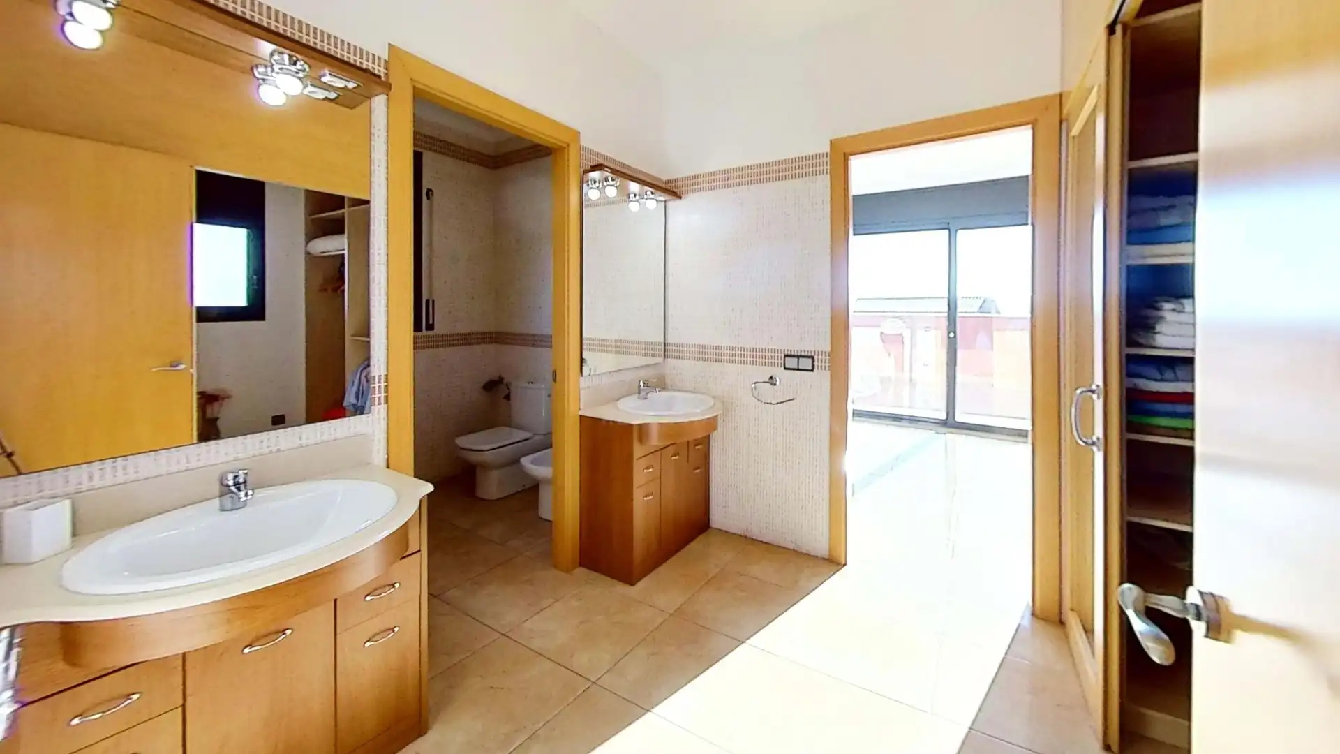 Baño de Casa o chalet en venta en El Vendrell con Aire acondicionado, Calefacción y Terraza