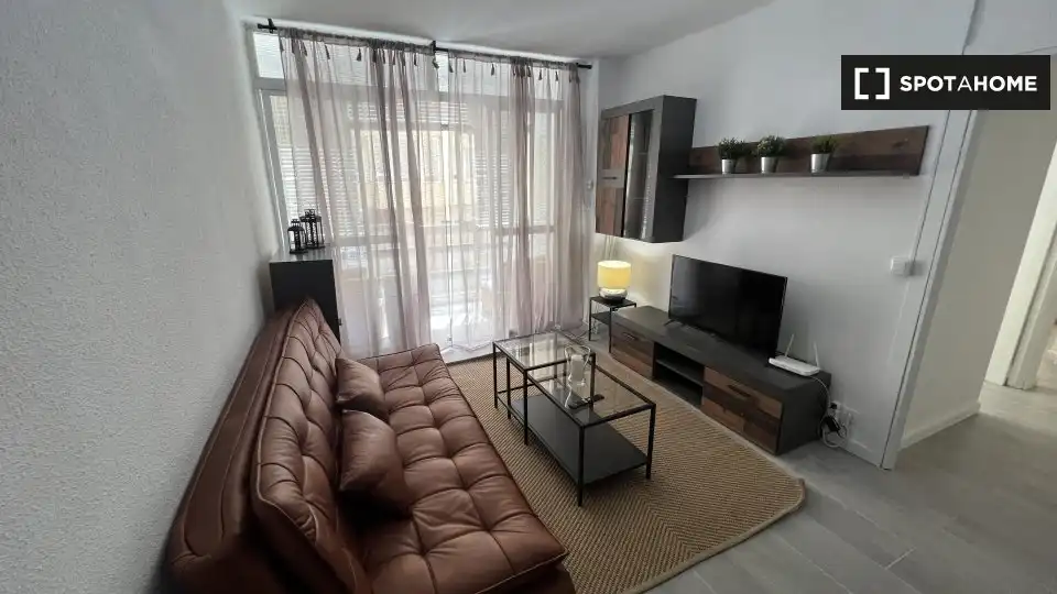 Living room of Flat for share in Málaga  with Air Conditioner, Terrace and Furnished