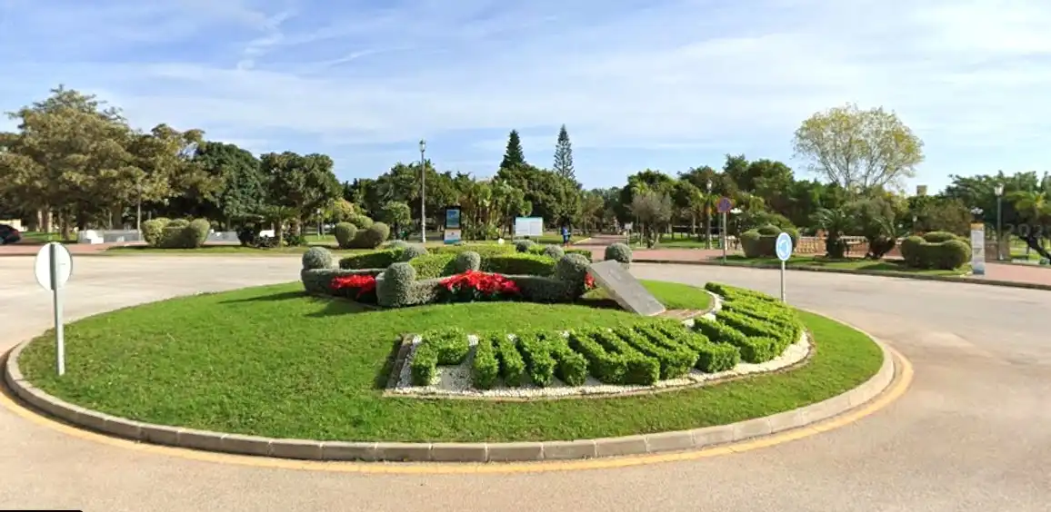 Außenansicht von Haus oder Chalet zum Verkauf in Torremolinos mit Klimaanlage, Heizung und Privatgarten