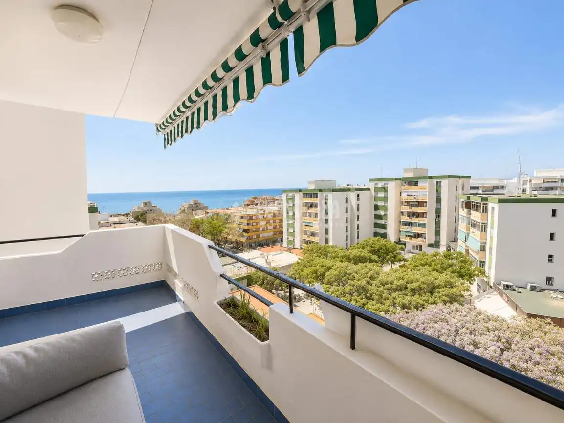 Terraza de Piso en venta en Marbella con Balcón