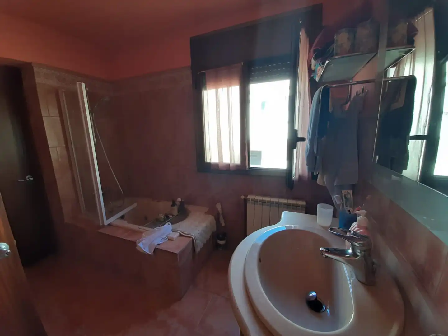 Bany de Casa o xalet en venda en Cervià de Les Garrigues amb Calefacció, Jardí privat i Traster