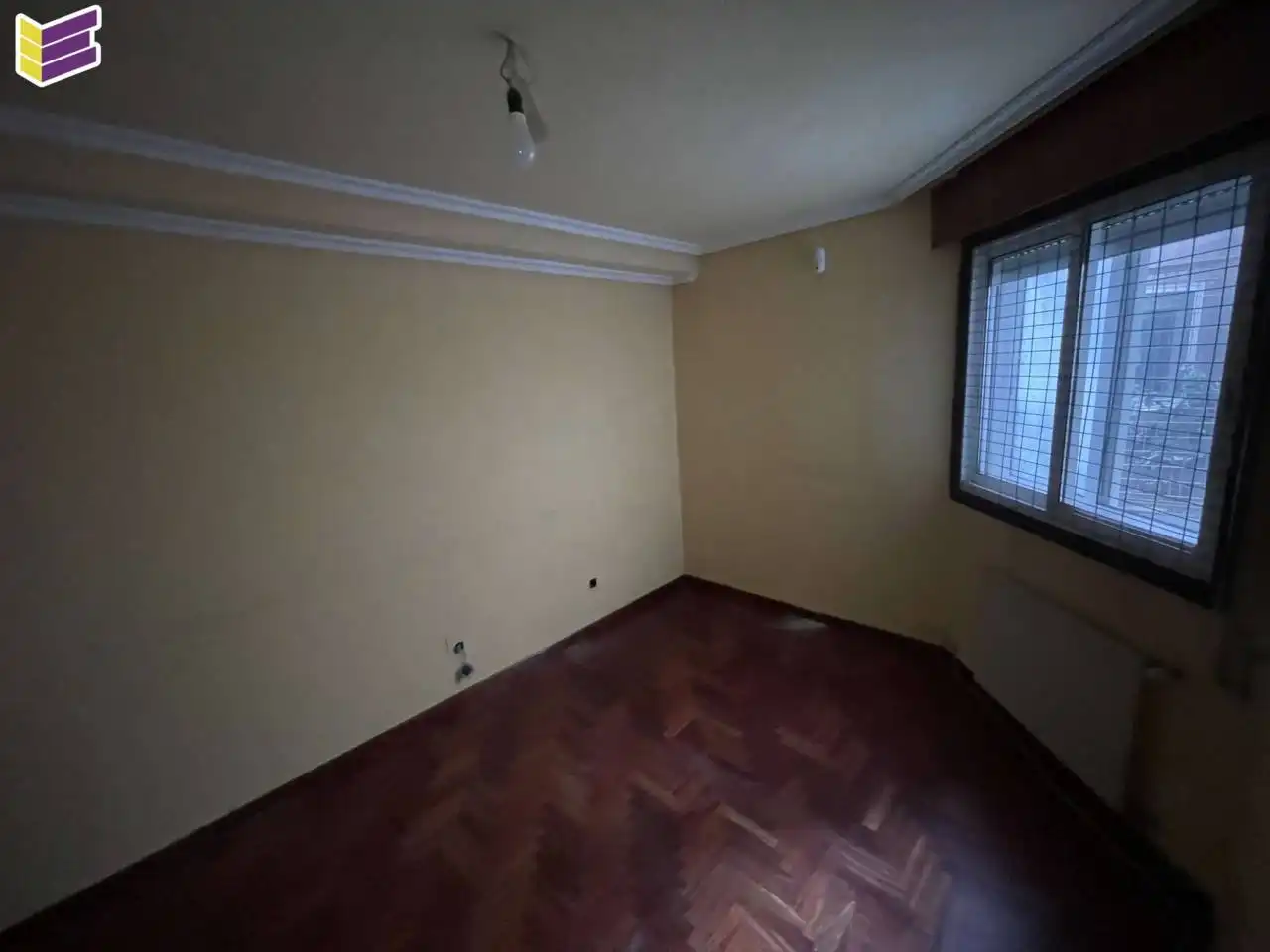 Bedroom of Flat for sale in Vigo   with Heating, Parquet flooring and Terrace