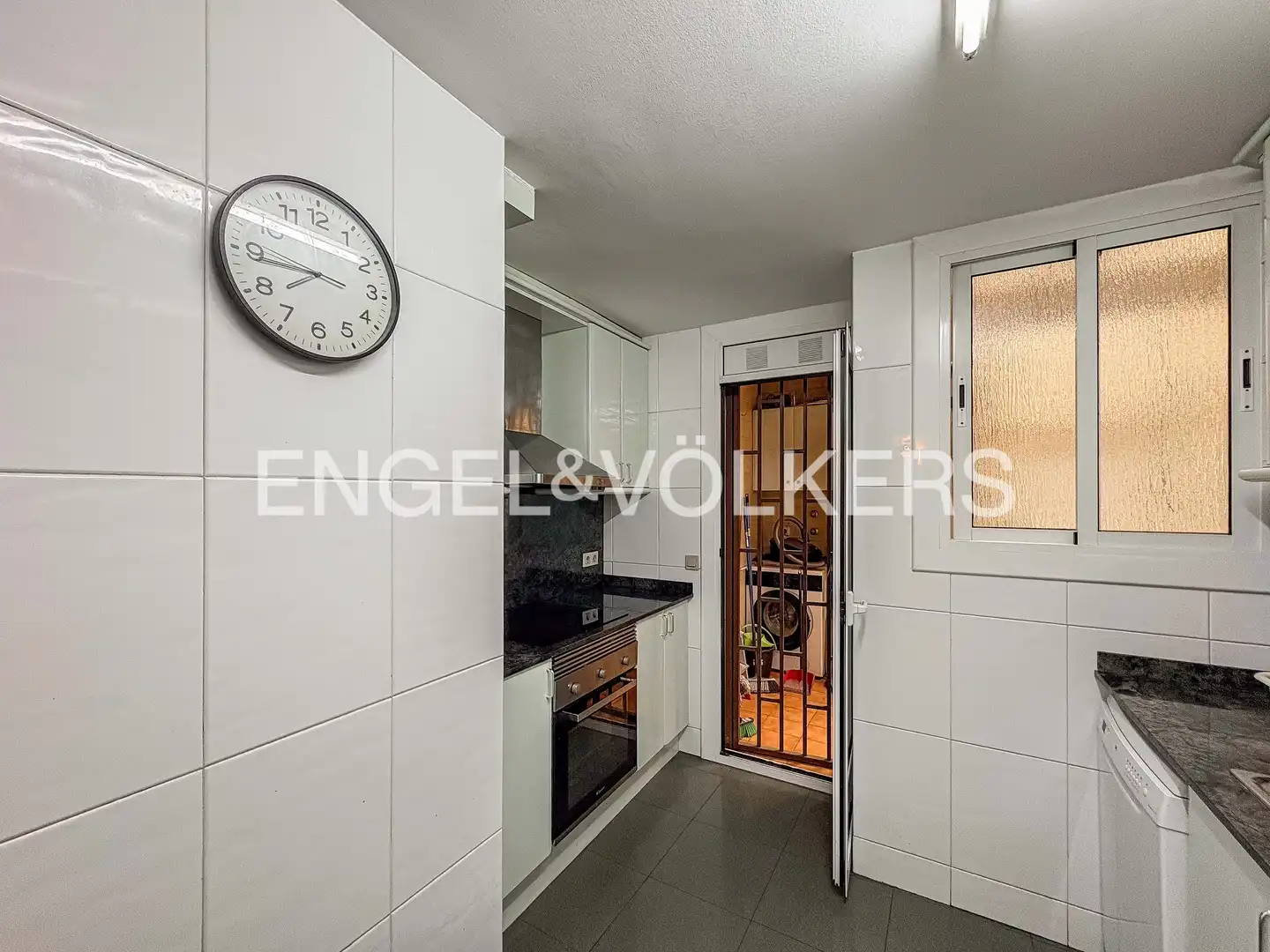 Kitchen of Flat for rent in Barcelona  with Air Conditioner, Heating and Parquet flooring