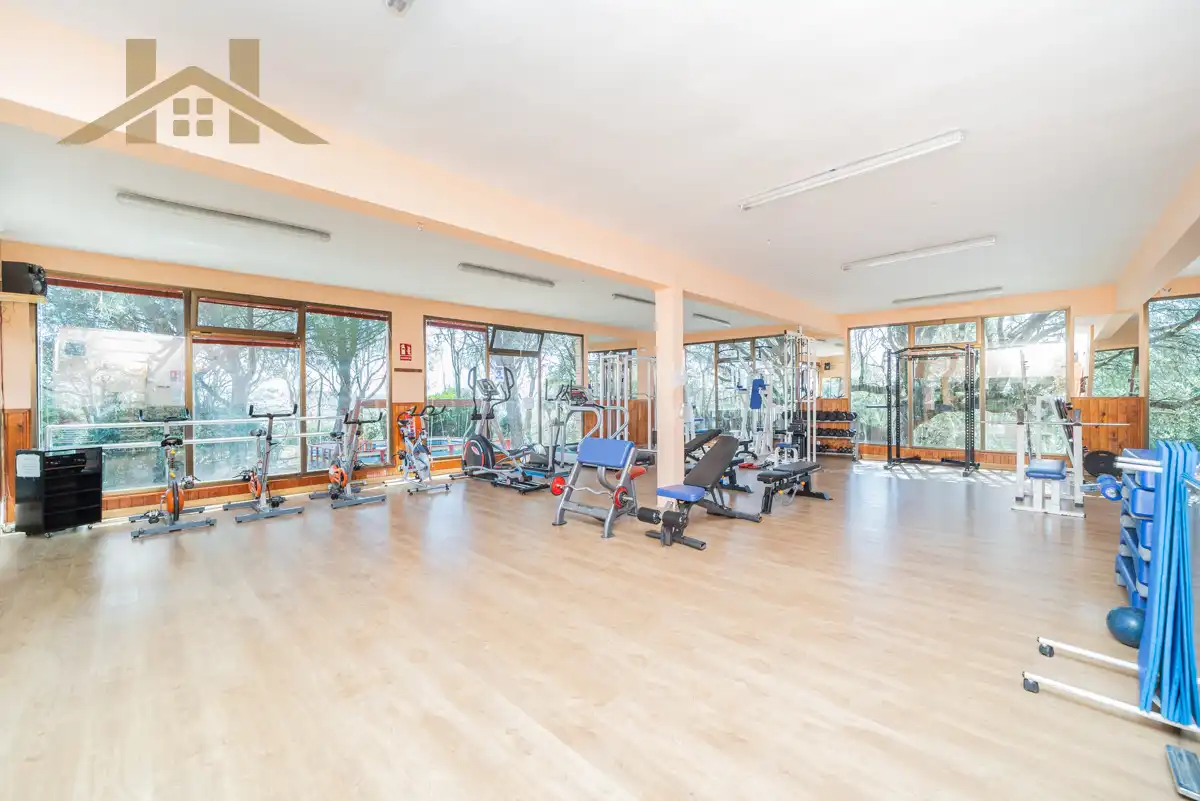 Detached homes for sale in Galapagar  with Air Conditioner, Heating and Private garden