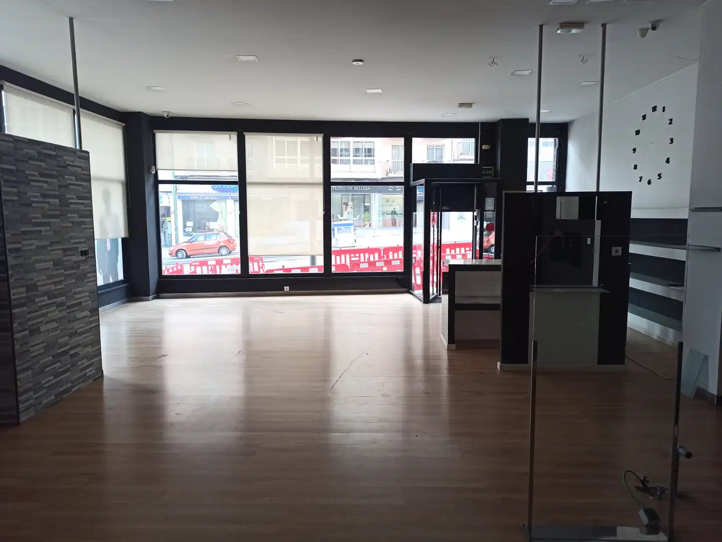 Gewerbefläche zur Miete in Avenida Rosalía de Castro, imagen 13