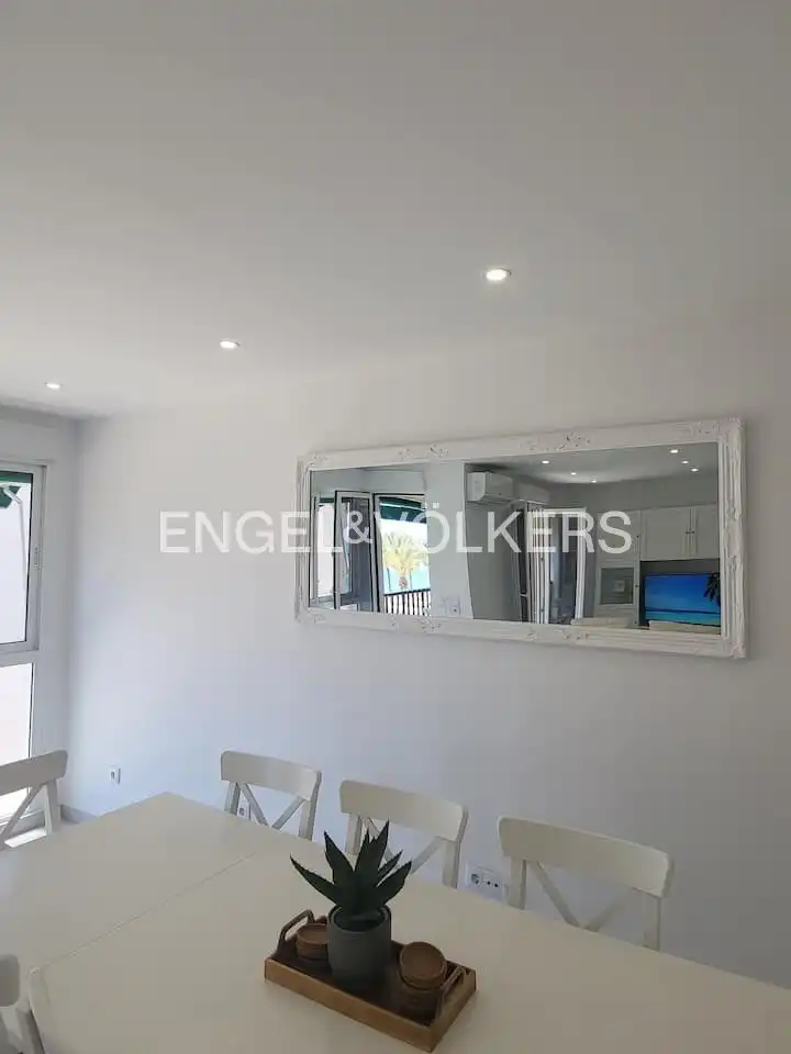 Comedor de Piso de alquiler en Torrevieja con Aire acondicionado, Calefacción y Balcón