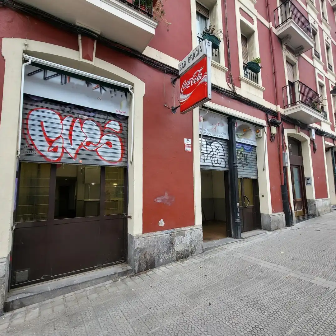 Gewerbefläche zum Verkauf in Plaza CASILLA DE LA 4