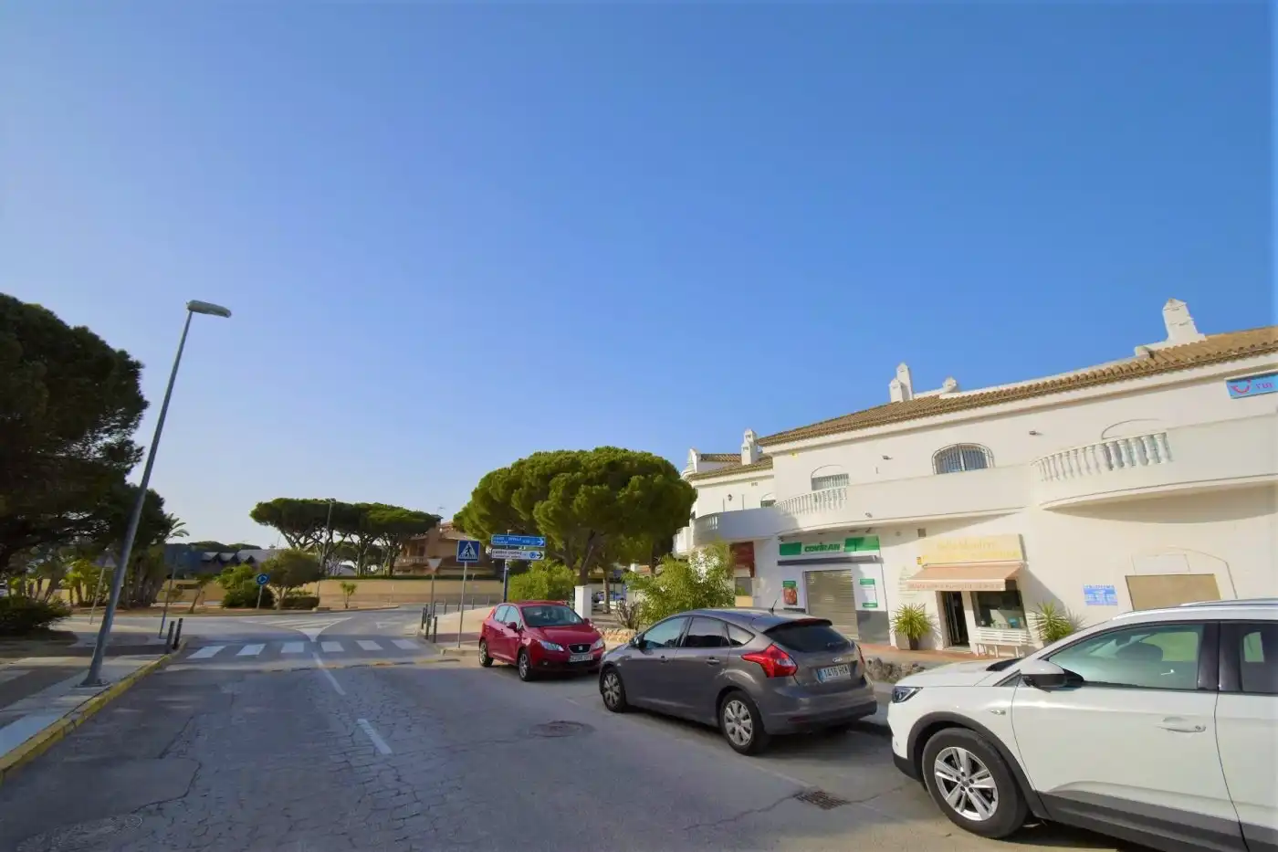Exterior view of Commercial properties for rent in Chiclana de la Frontera