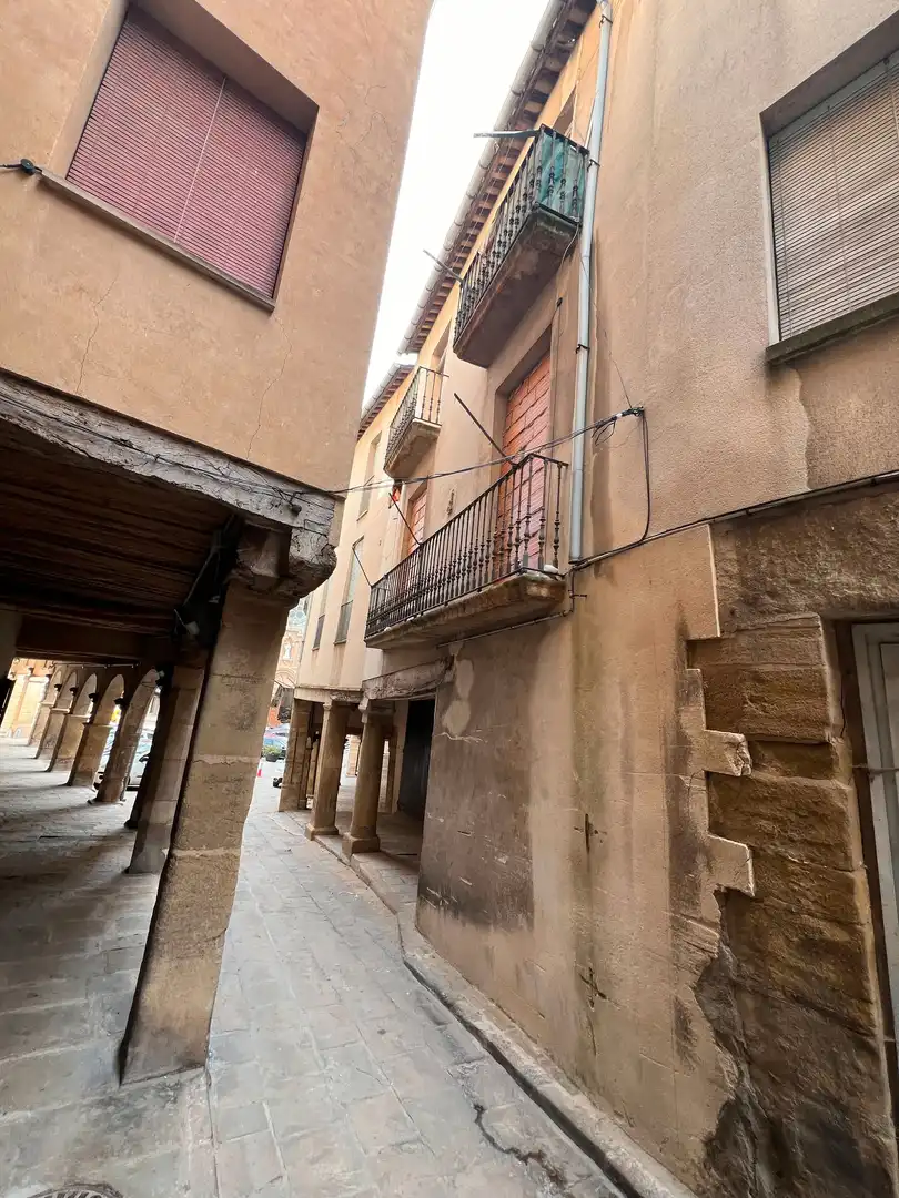 Vista exterior de Casa o xalet en venda en Calaf amb Balcó i Alarma