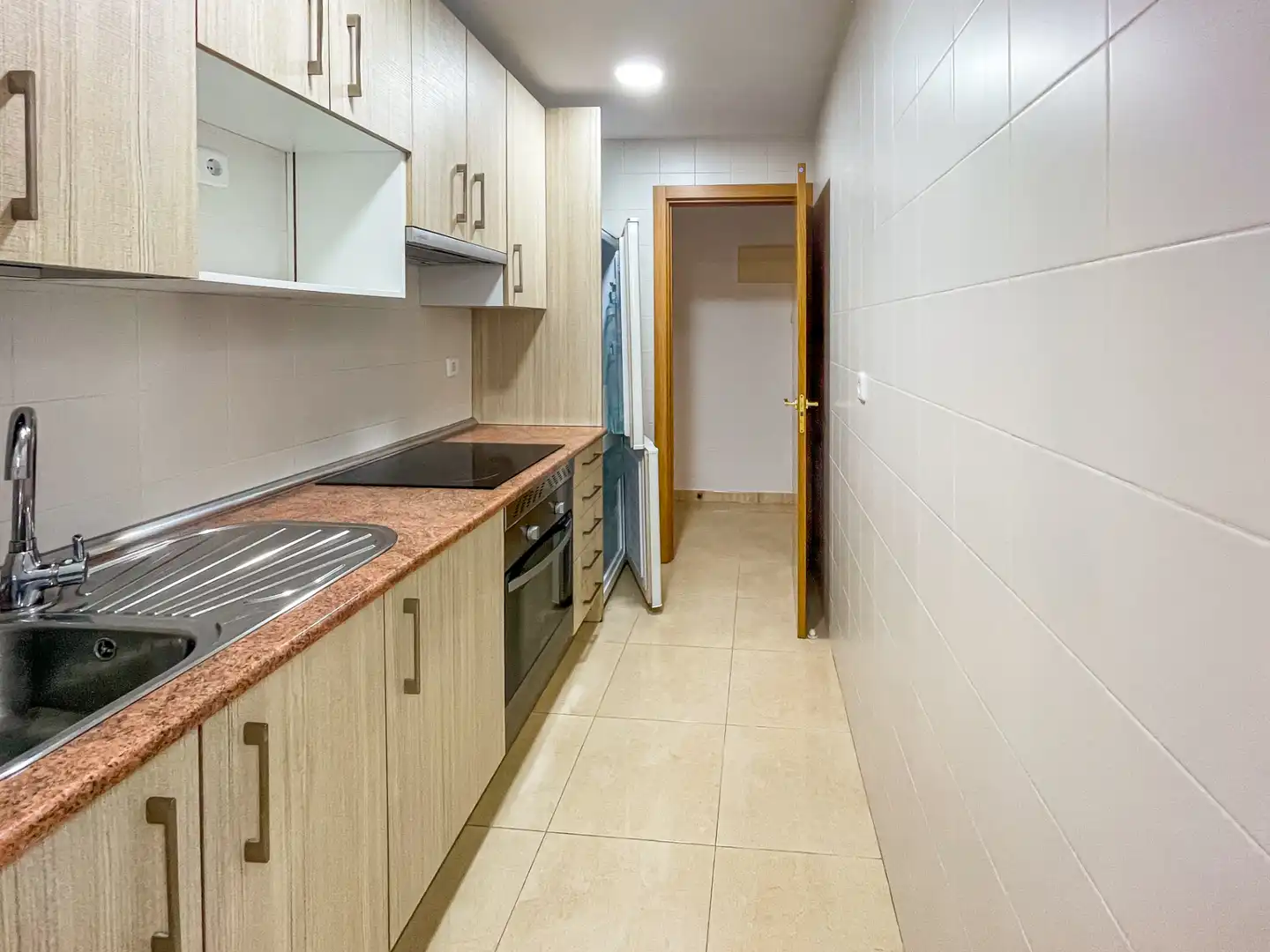 Küche von Wohnung zur Miete in Getafe mit Klimaanlage, Heizung und Ofen