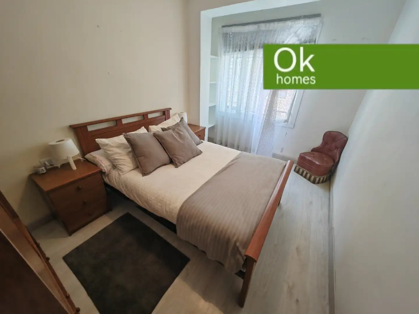 Schlafzimmer von Einfamilien-Reihenhaus zum Verkauf in Melide mit Klimaanlage, Heizung und Abstellraum