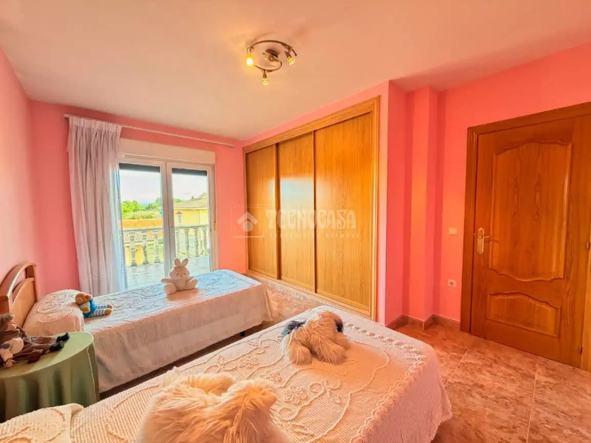 Dormitori de Casa o xalet en venda en Sanchonuño