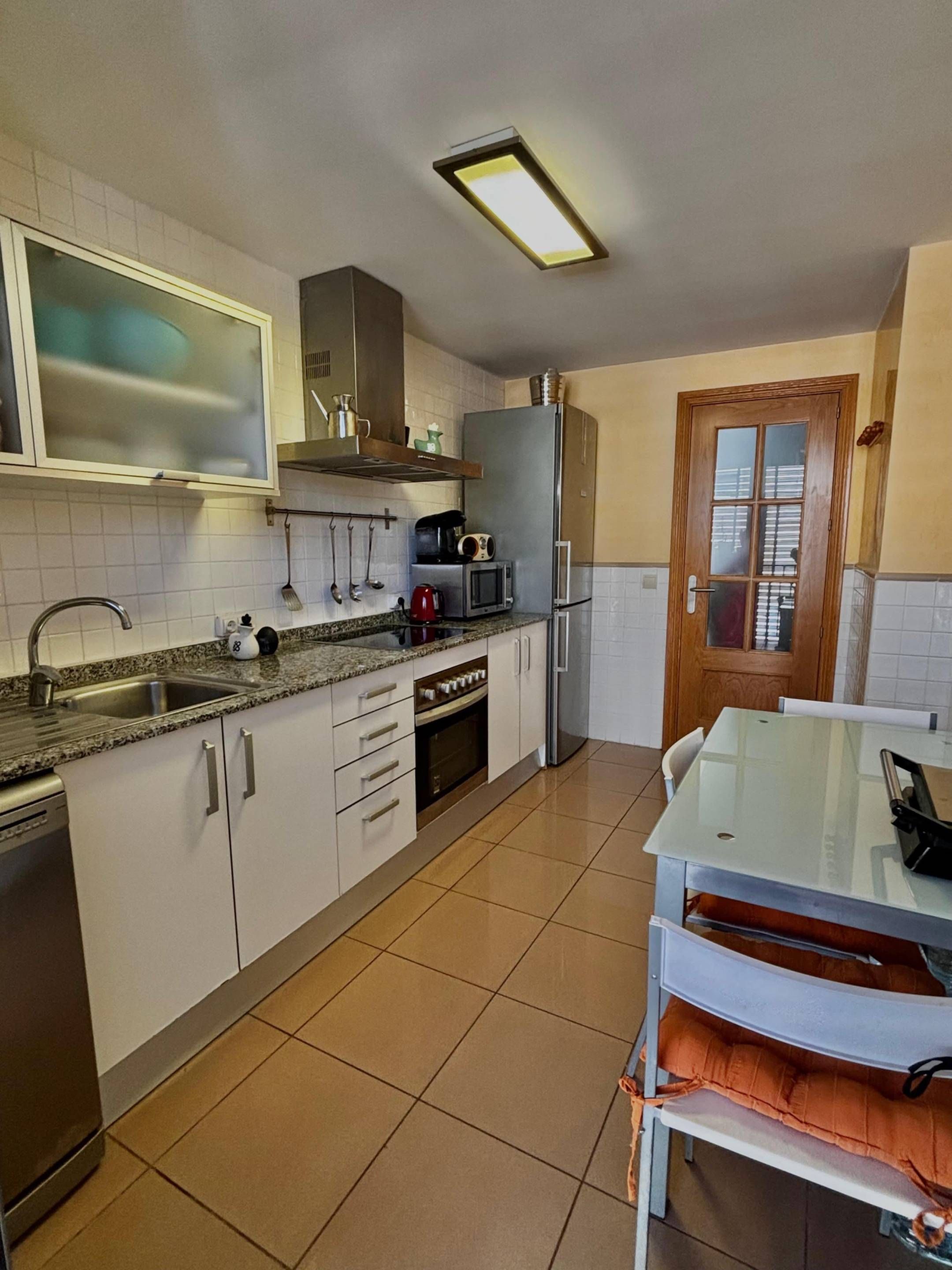 Kitchen of Apartment to rent in  Palma de Mallorca  with Air Conditioner, Heating and Balcony