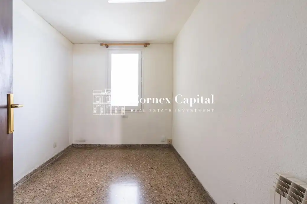 Habitación de Piso en venta en Barcelona con Calefacción y Terraza