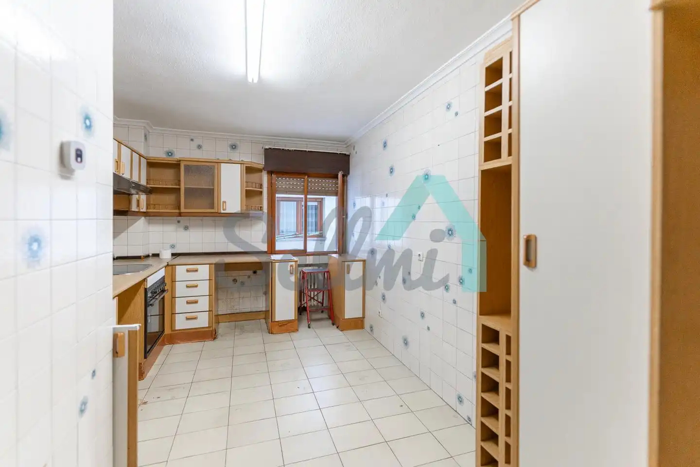 Cuina de Pis en venda en Oviedo  amb Calefacció, Parquet i Terrassa