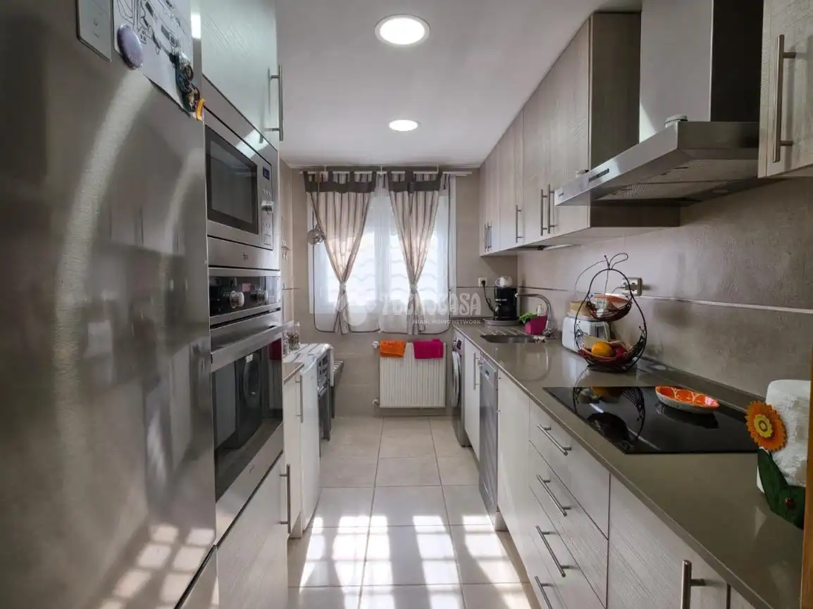 Küche von Wohnung zum Verkauf in Leganés