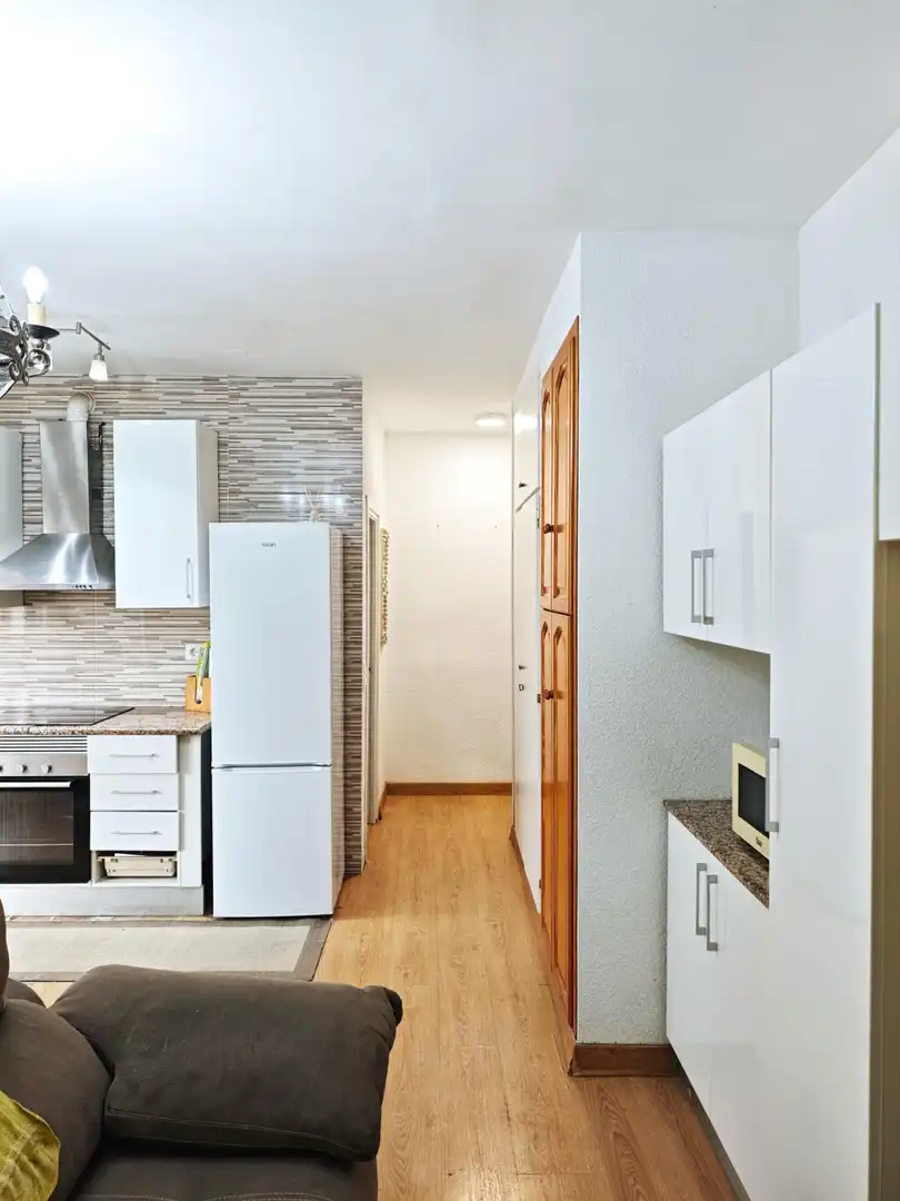 Cocina de Estudio en venta en Almería con Aire acondicionado, Calefacción y Terraza