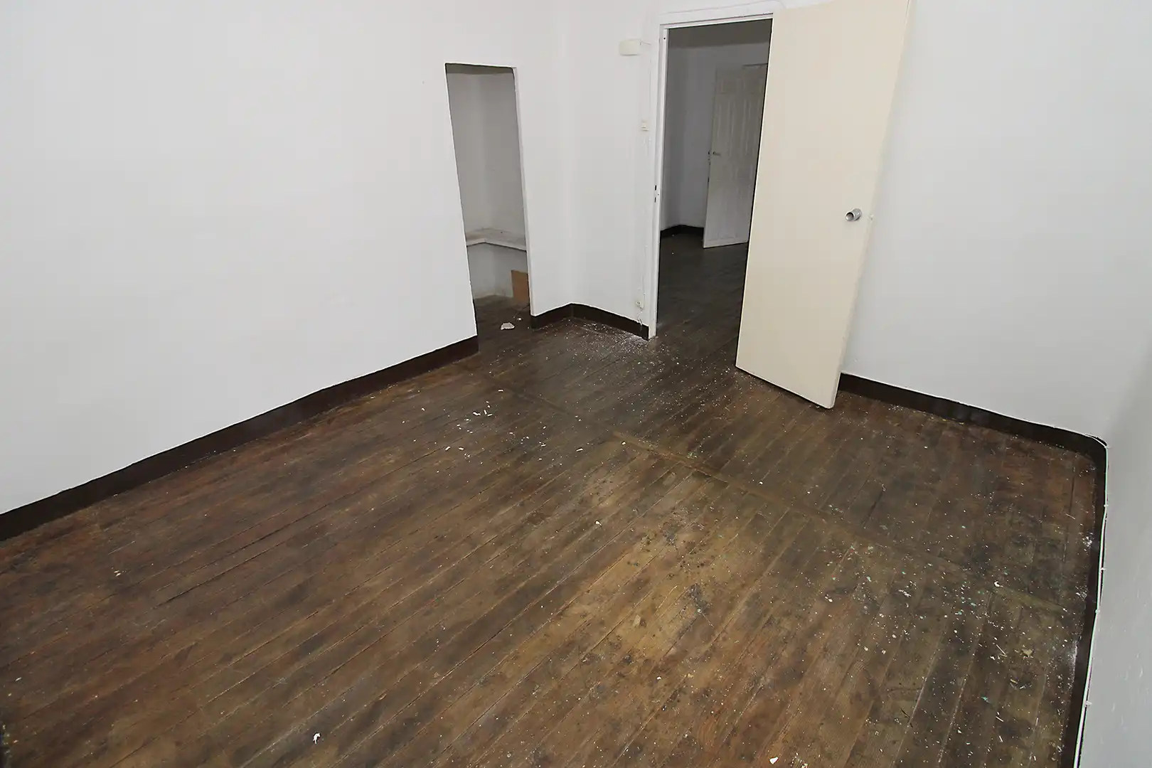 Dormitori de Casa adosada en venda en Talamanca de Jarama amb Jardí privat, Parquet i Traster