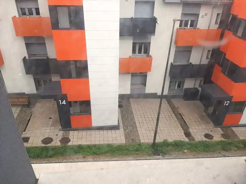 Vista exterior de Piso en venta en Gijón  con Parquet