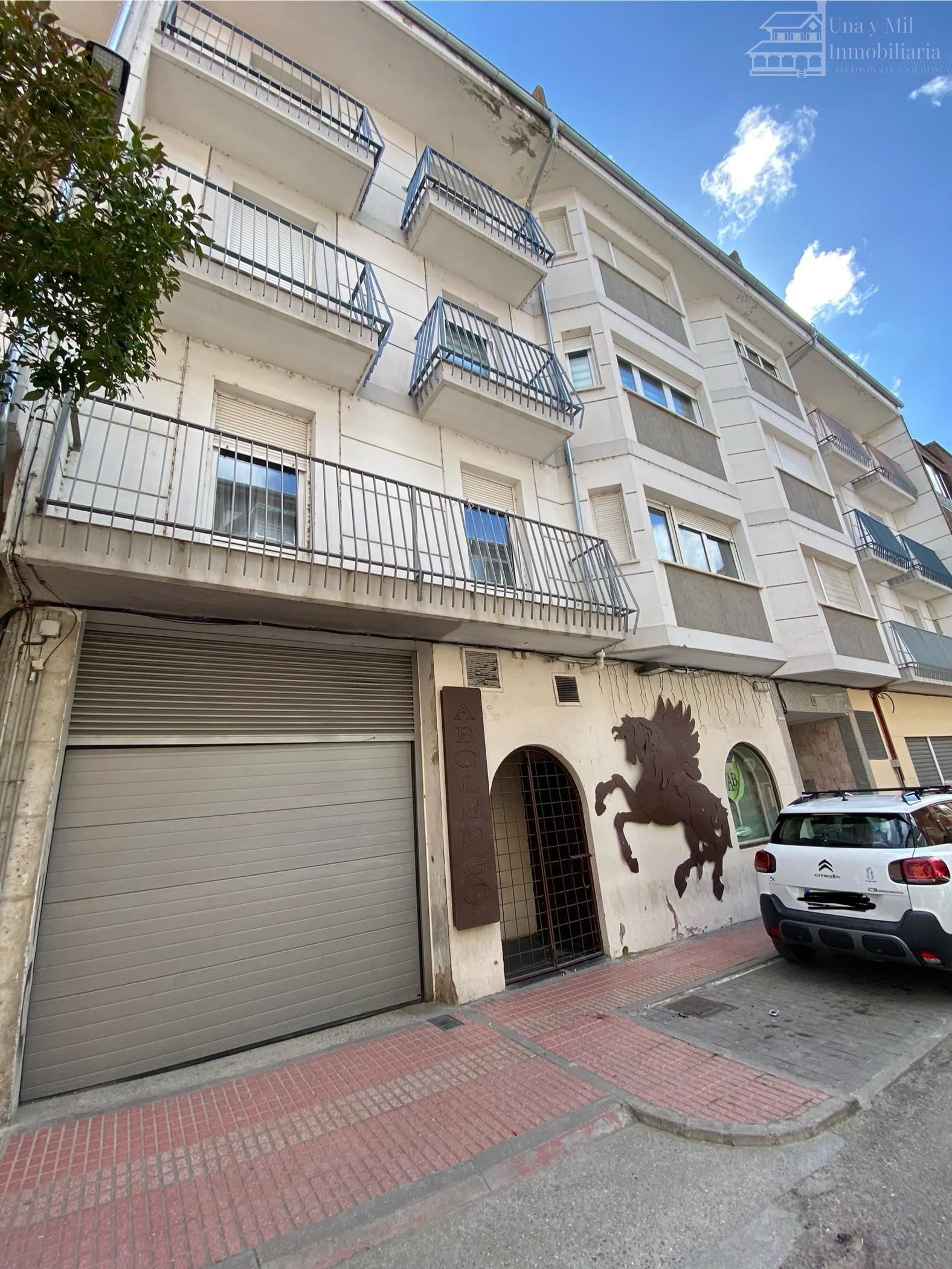 Exterior view of Apartment for sale in Alba de Tormes  with Furnished and Balcony
