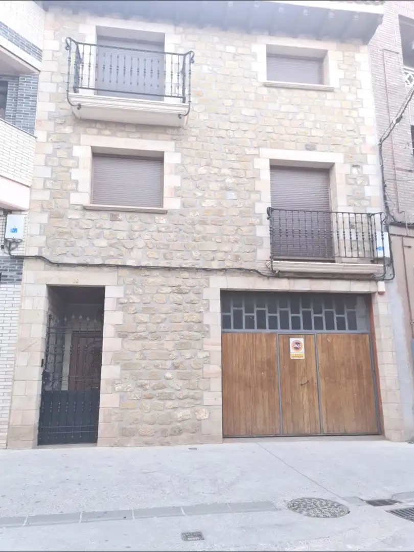Casa con terrazza in vendita a Calle Pio Diaz Olarte