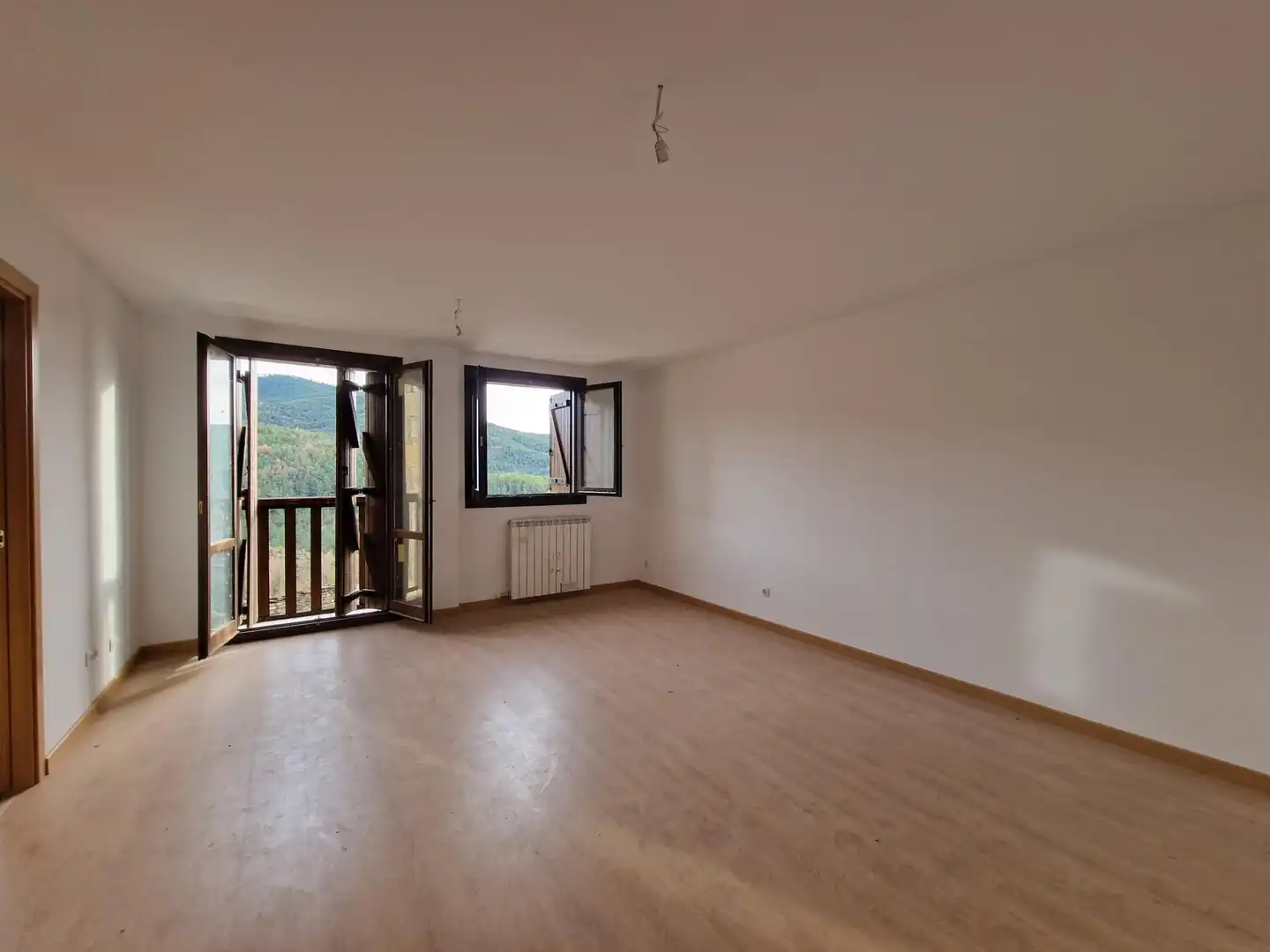 Living room of Buildings for sale in Aisa