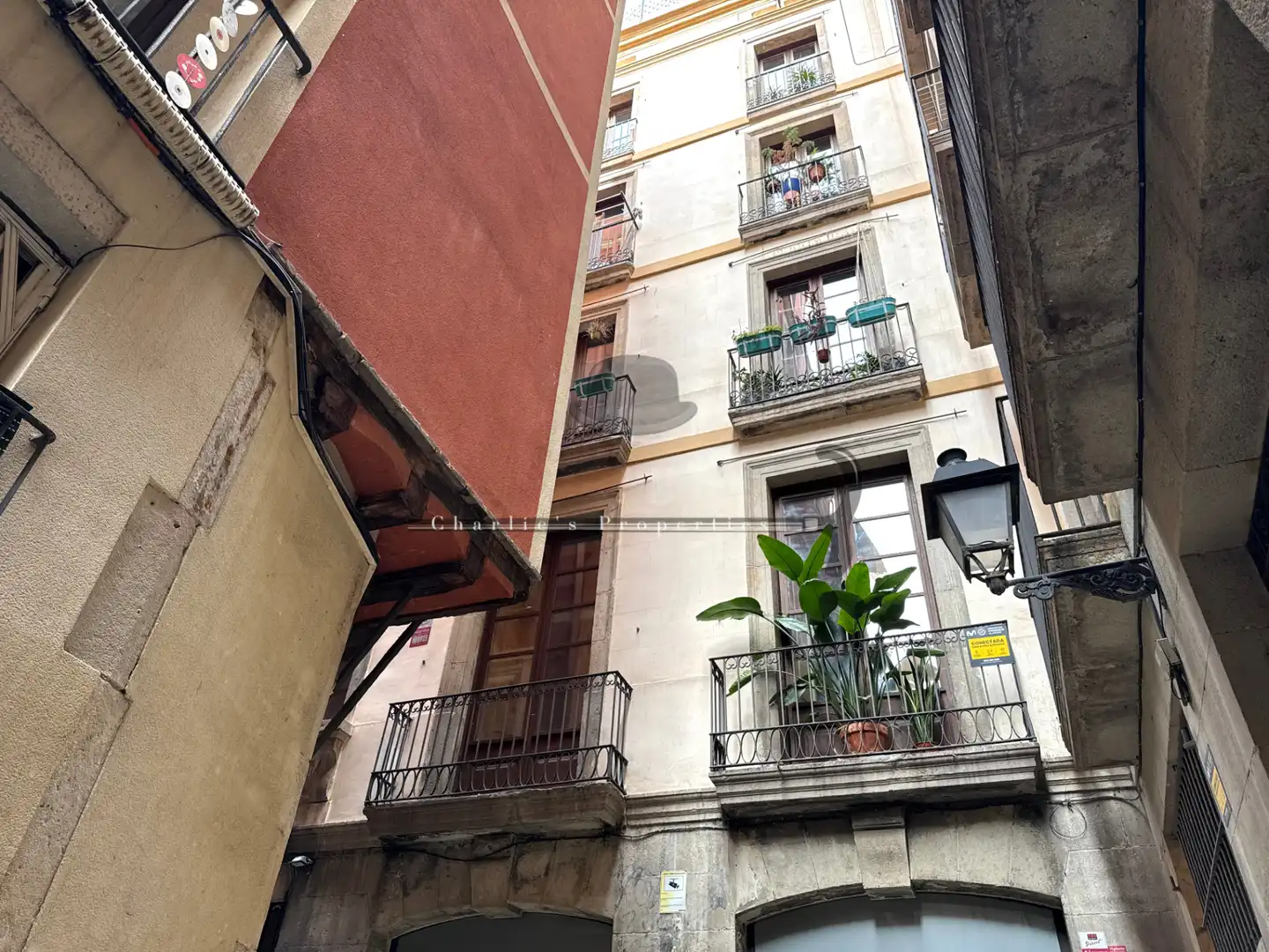 Vista exterior de Apartament en venda en Barcelona amb Aire condicionat, Calefacció i Parquet