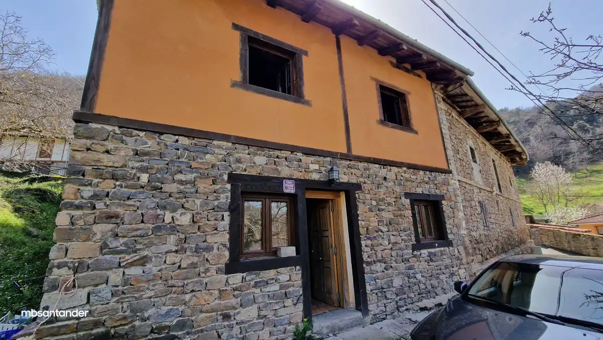 Exterior view of Houses for sale in Pesaguero  with Heating and Storage room