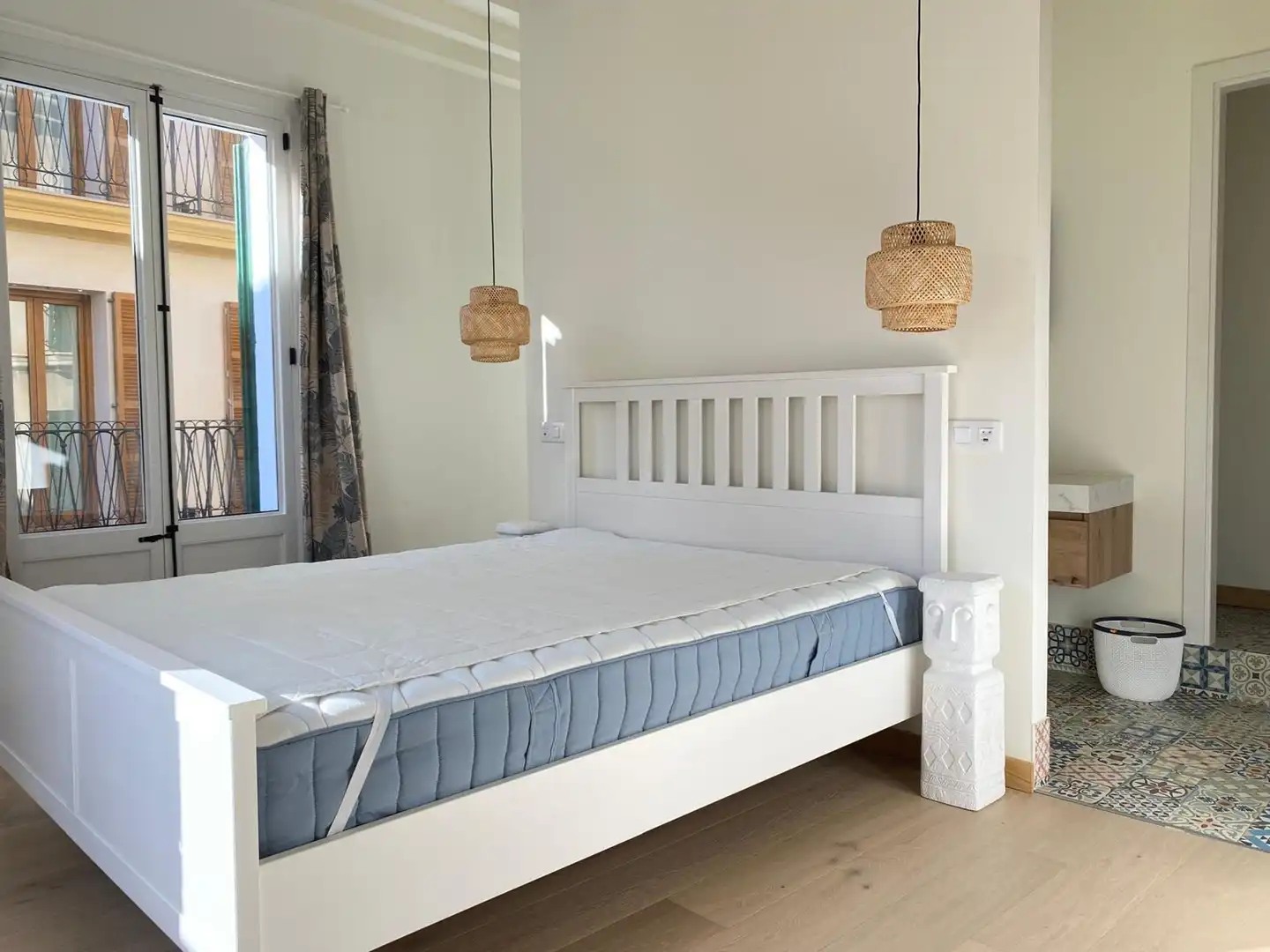 Schlafzimmer von Wohnungen zur Miete in  Palma de Mallorca mit Terrasse und Balkon