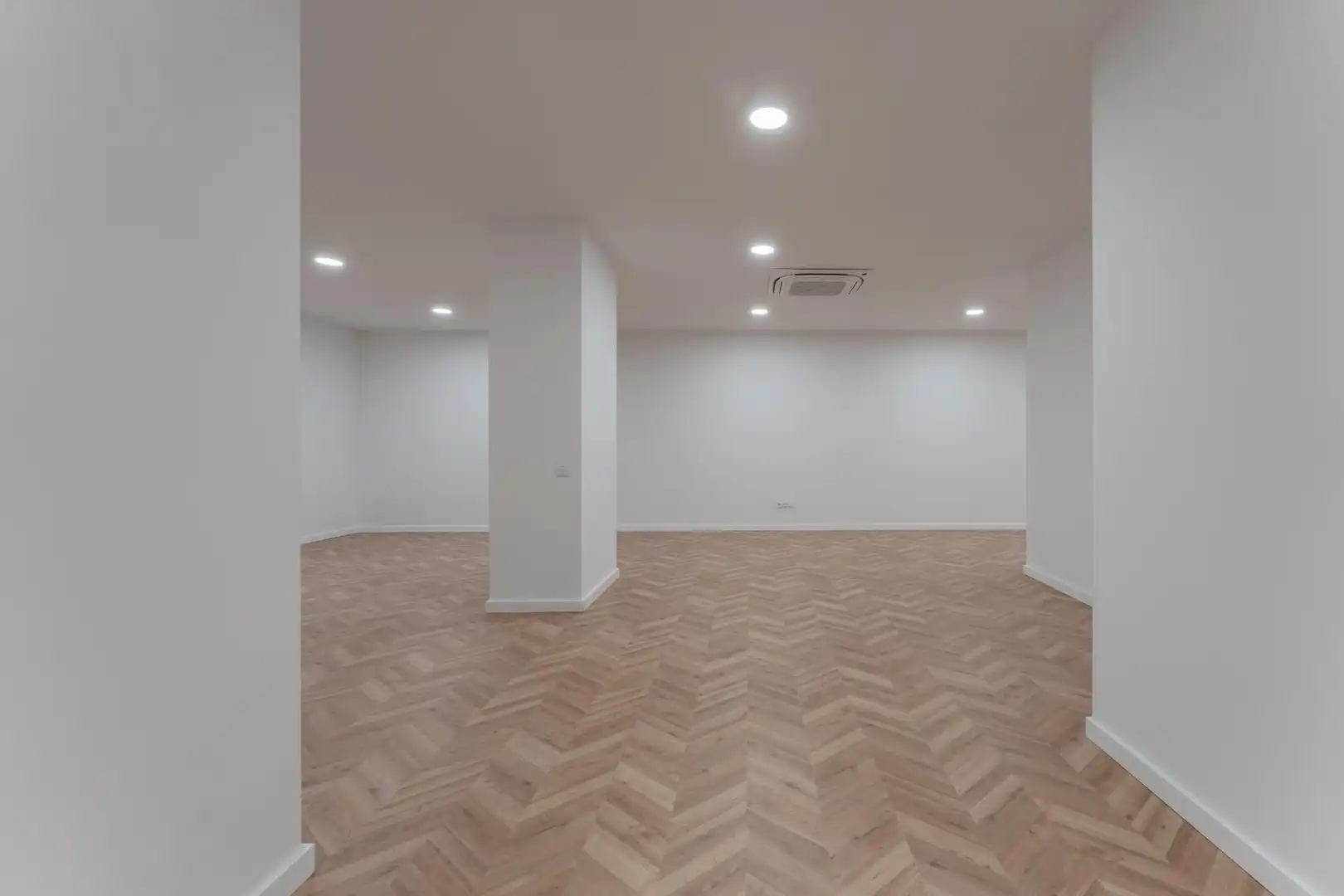 Erdgeschoss zum Verkauf in Montmeló mit Heizung und Balkon