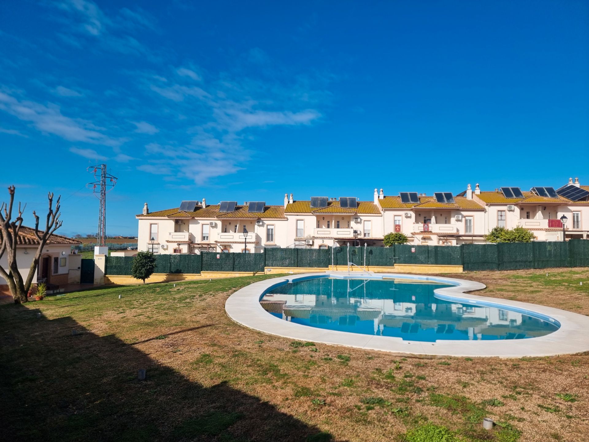 Jardí de Casa adosada en venda en Trigueros amb Aire condicionat, Jardí privat i Terrassa