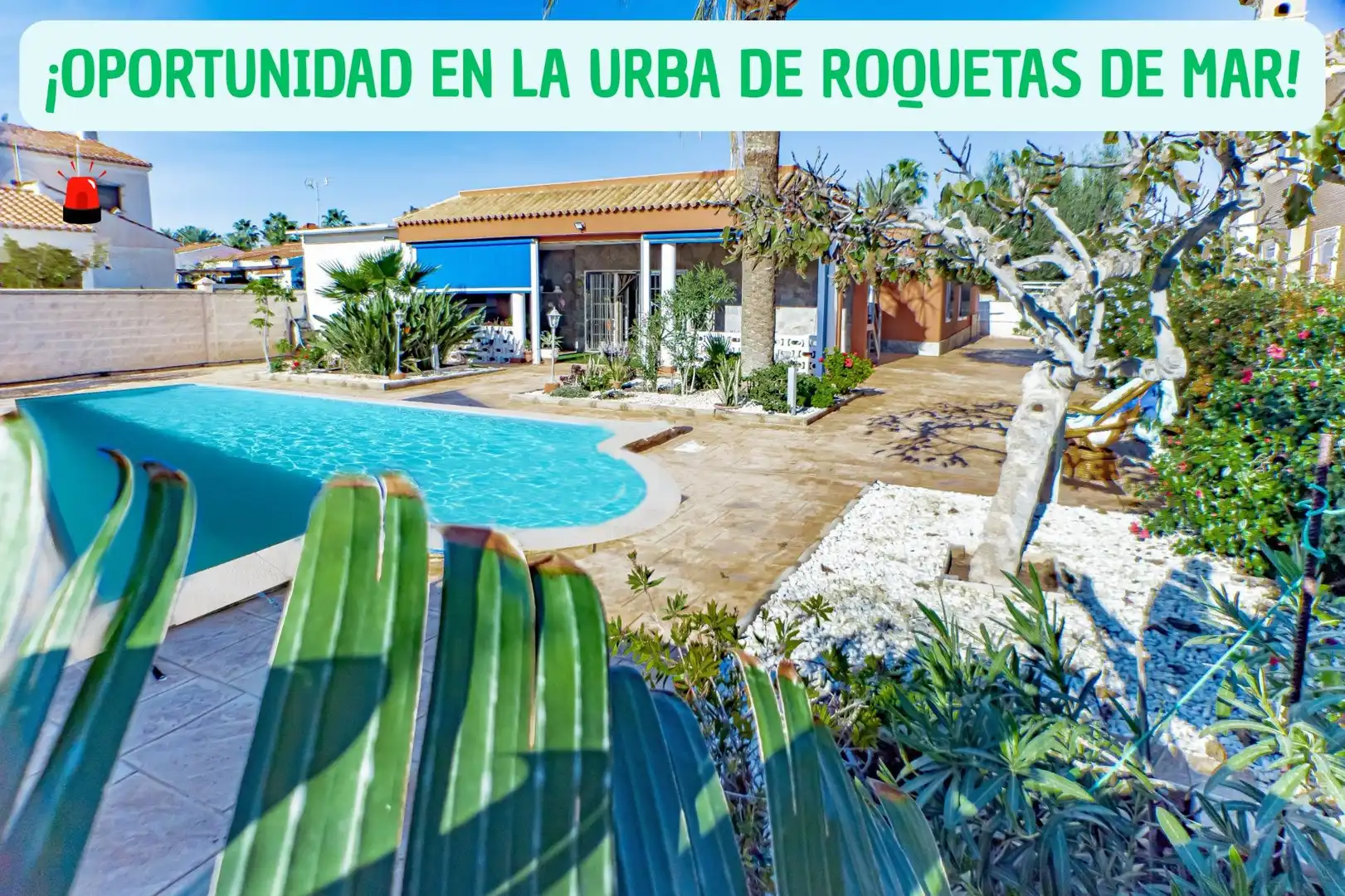 Vista exterior de Casa o chalet en venta en Roquetas de Mar con Aire acondicionado, Calefacción y Jardín privado