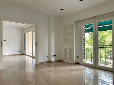 Mini appartamento con ascensore in affitto a Centre