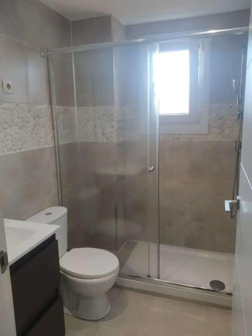 Baño de Piso en venta en Rontegui - Pormetxeta
