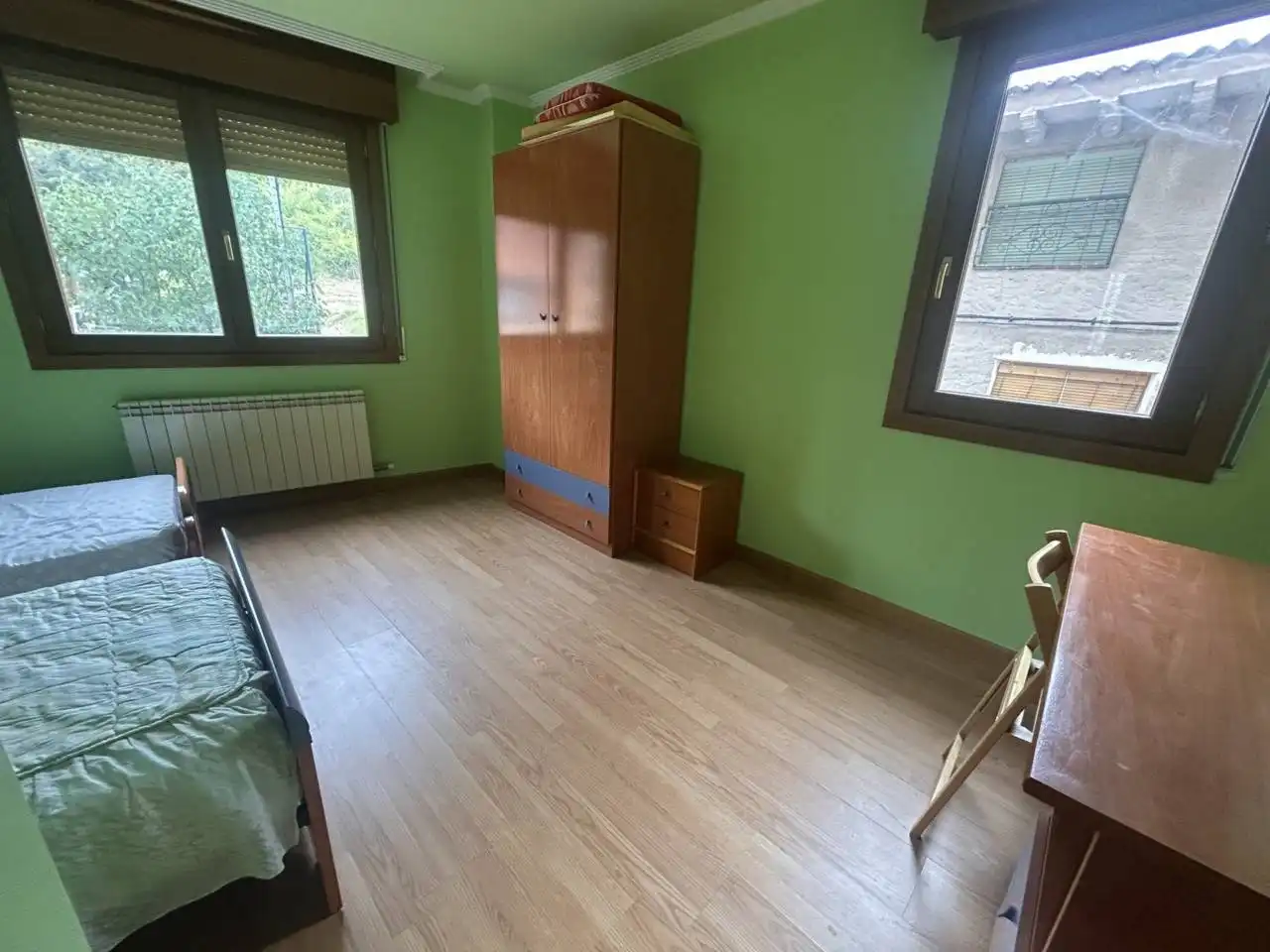 Dormitori de Casa o xalet en venda en Ledesma de la Cogolla amb Calefacció, Terrassa i Moblat