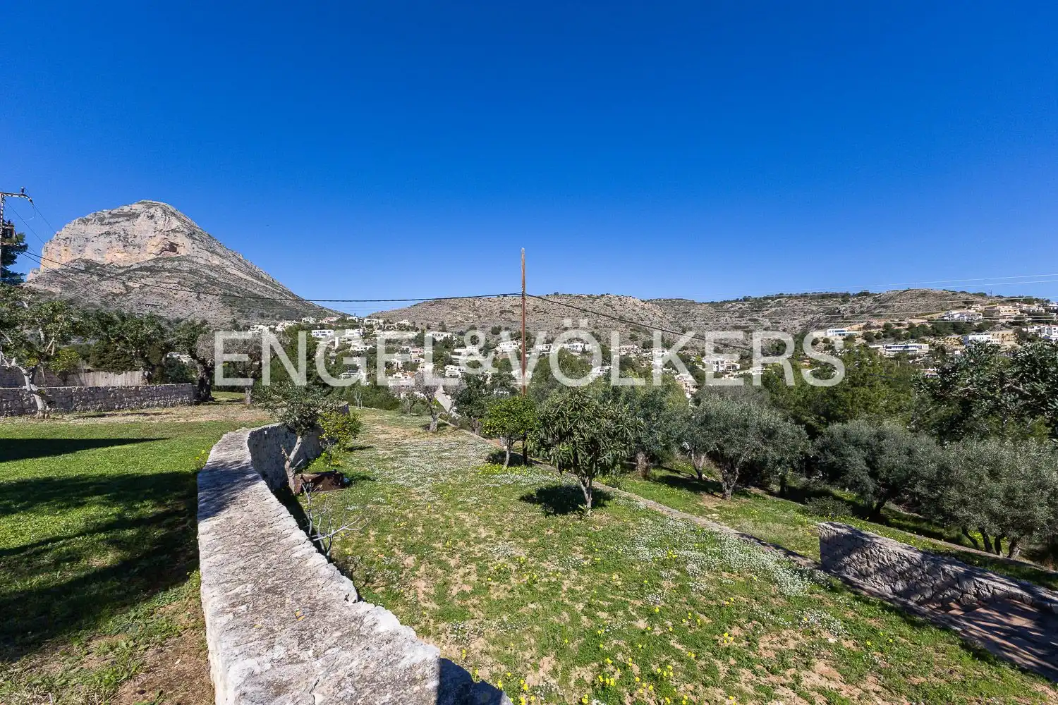 Houses for sale in Jávea / Xàbia  with Air Conditioner, Heating and Private garden