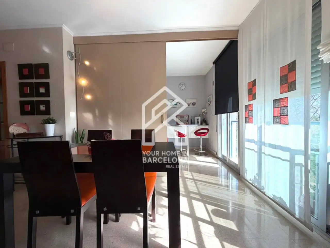 Dining room of Flat for sale in Badalona  with Air Conditioner, Heating and Parquet flooring