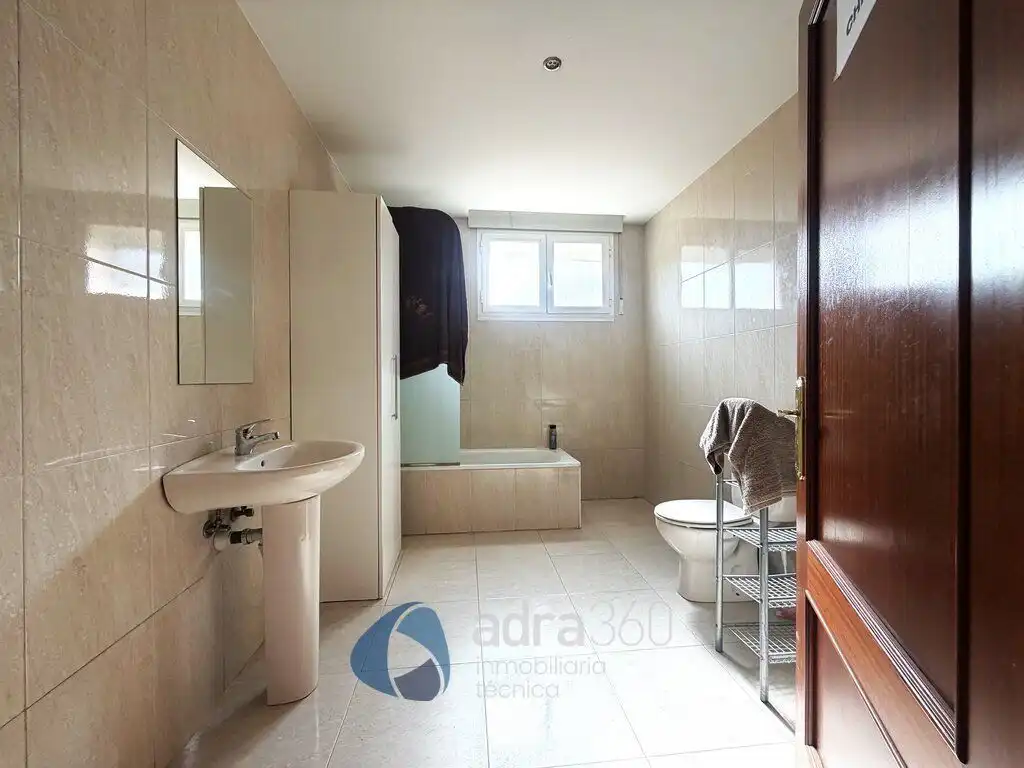 Bathroom of Houses for sale in Agoncillo  with Air Conditioner, Heating and Terrace