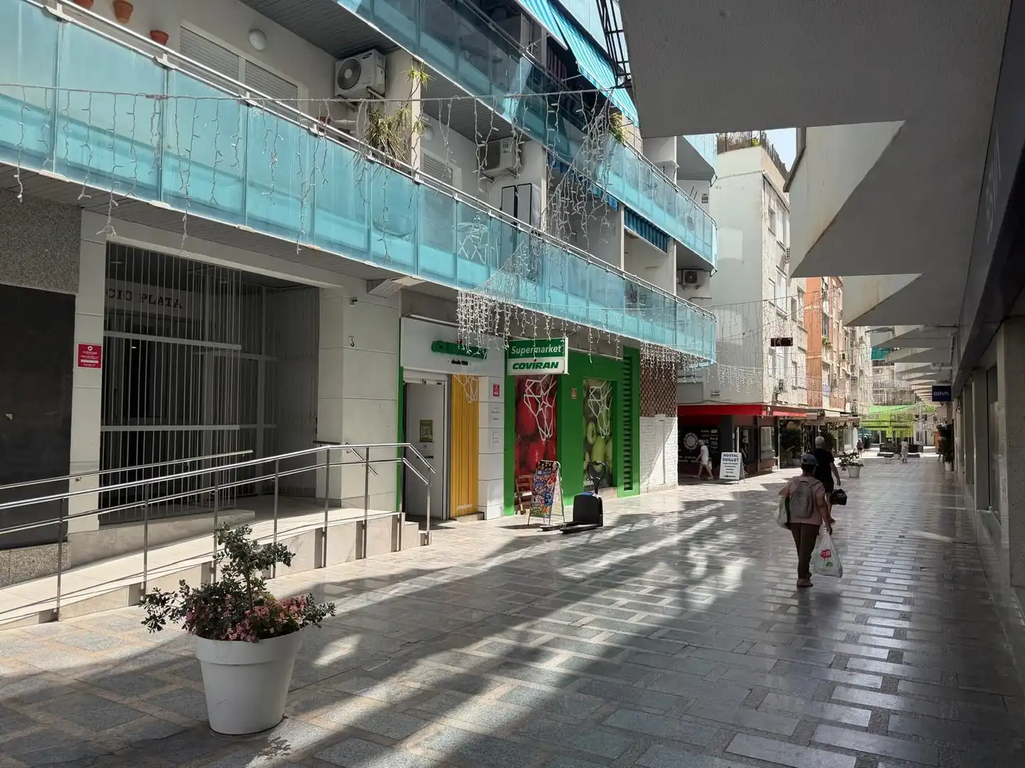 Außenansicht von Wohnung zur Miete in Torremolinos mit Klimaanlage, Terrasse und Möbliert