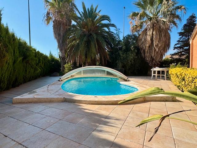 Foto 1 de Casa o xalet en venda a Carrer Alcarava, San Antonio de Benagéber, Valencia