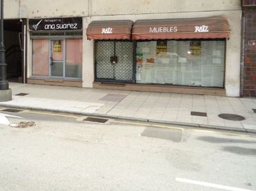 Business premises for sale in Centro - Casco Histórico