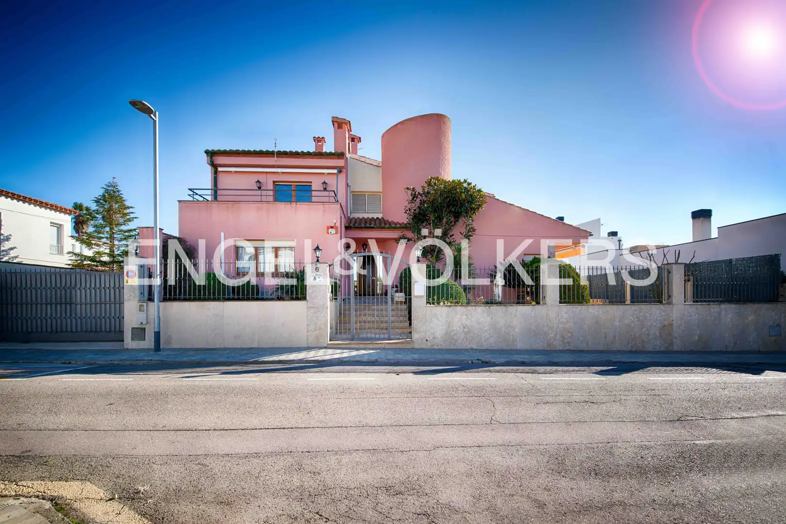Villa mit Garten zum Verkauf in Carrer de Sant Llorenç