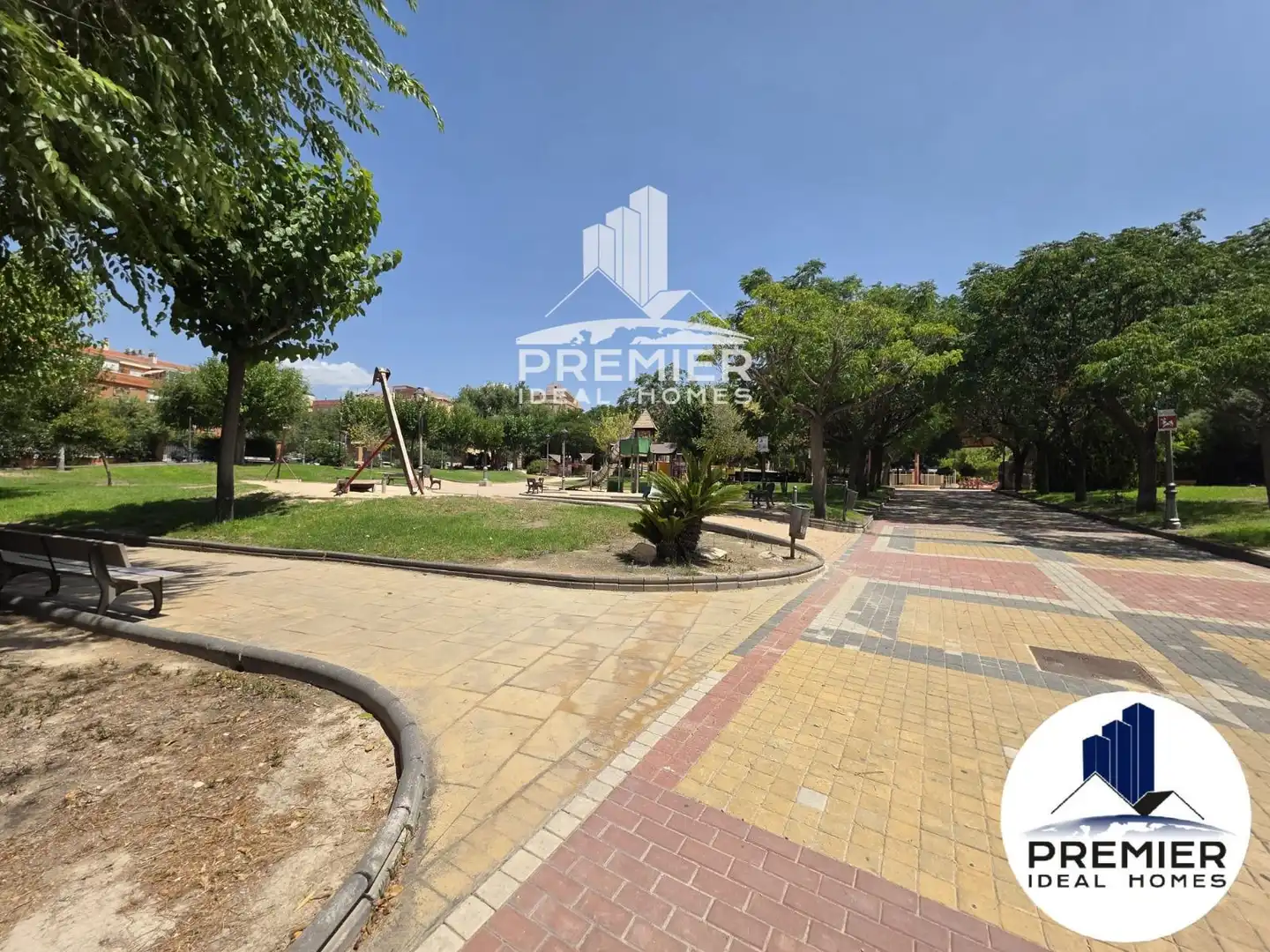 Exterior view of Flat for rent in Petrer  with Terrace and Furnished