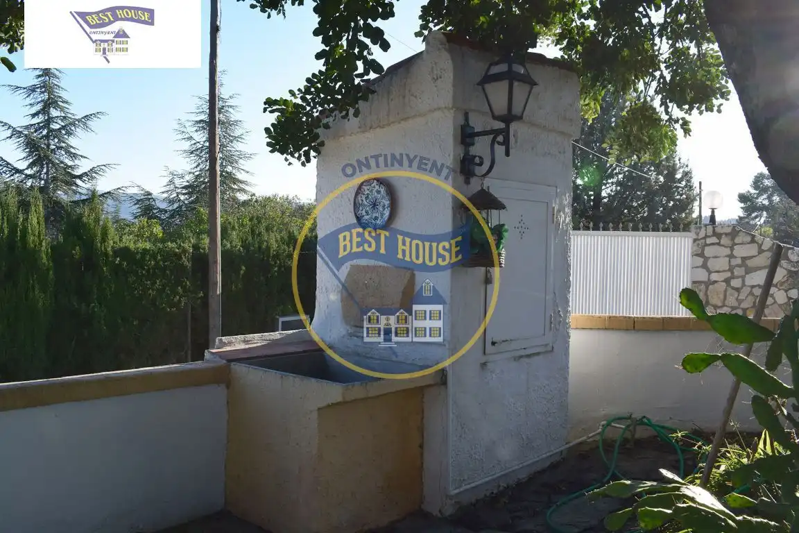 Vista exterior de Casa o chalet en venta en Ontinyent con Aire acondicionado, Jardín privado y Terraza