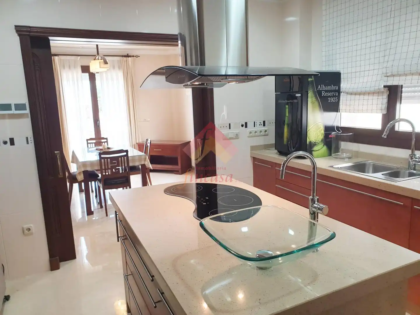 House with pool for sale in San Rafael, imagen 4