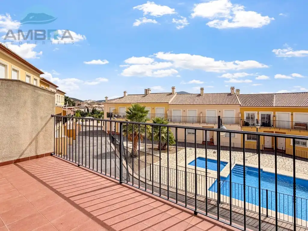 Terraced house for sale in Calle Constitucion, imagen 4