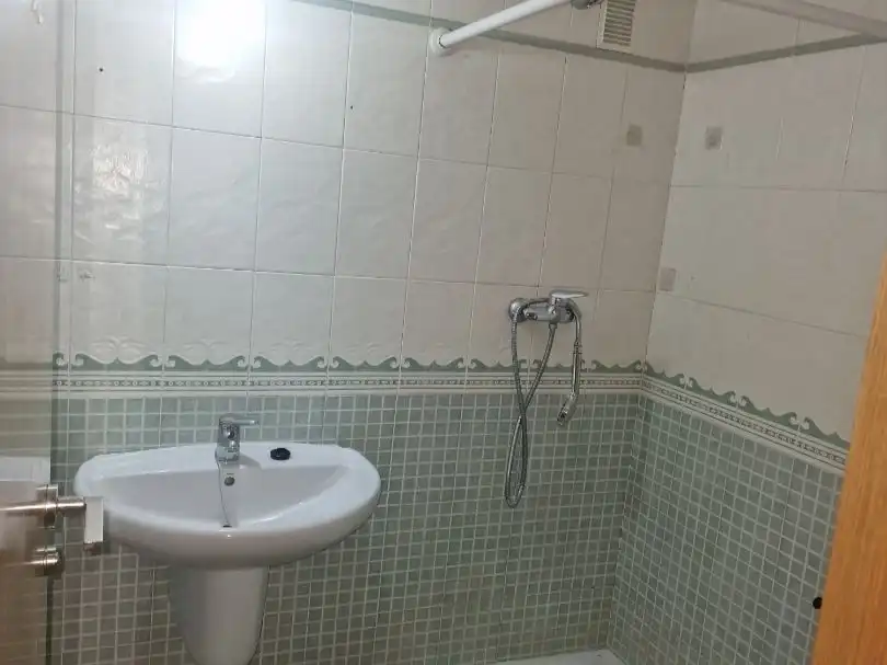 Badezimmer von Wohnung zur Miete in Teatinos - Universidad
