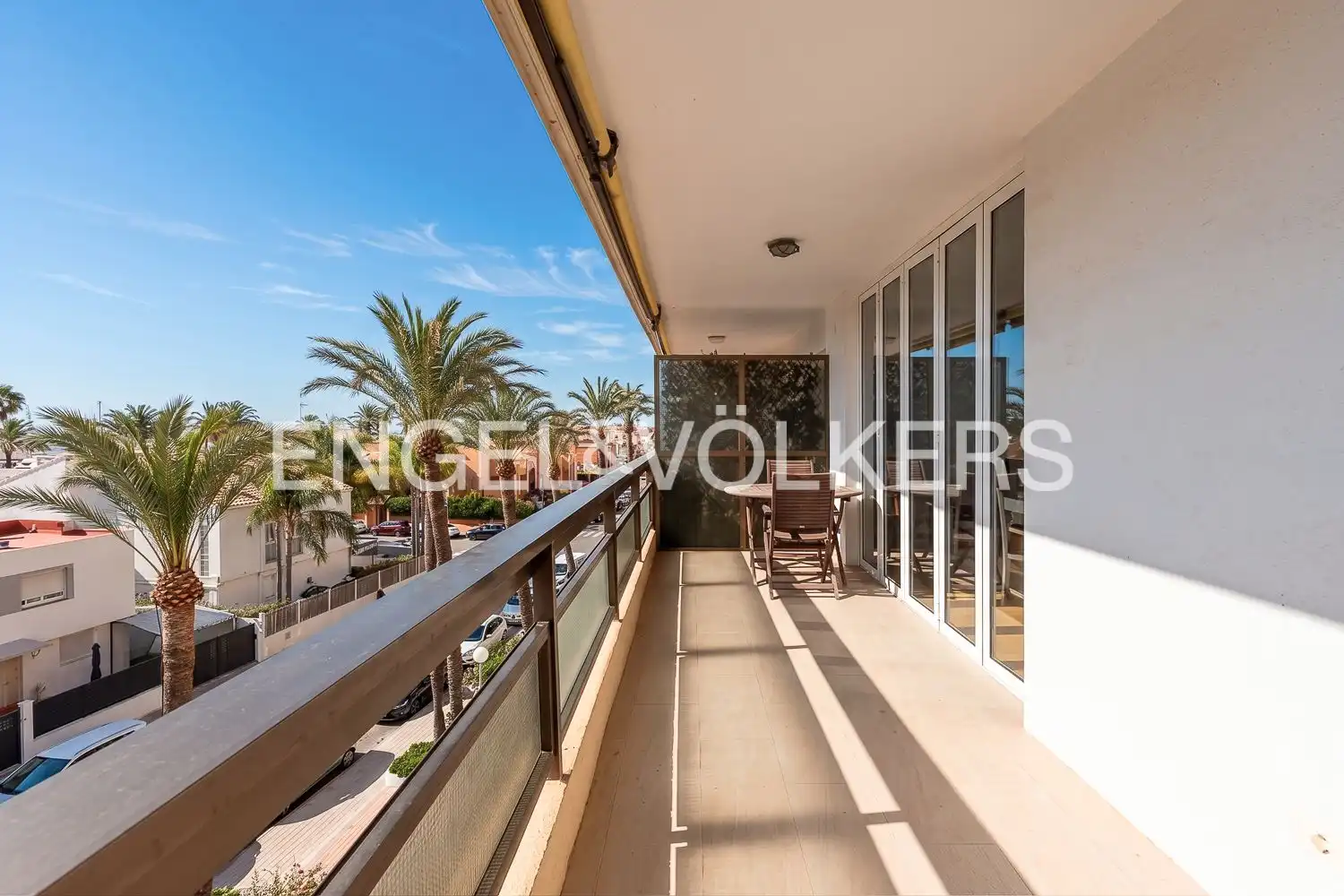 Piso con terraza en alquiler en Avinguda Neptuno, imagen 35